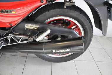 Kawasaki 1100 GPZ (4)