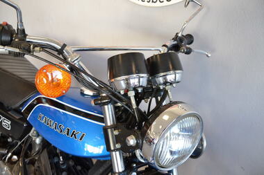 KAWASAKI 175 F7 (6)