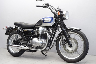 Kawasaki W 650 (2)