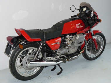 Moto Guzzi Le Mans 3 (8)