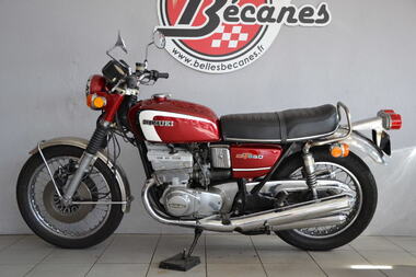 SUZUKI GT550 (11).JPG