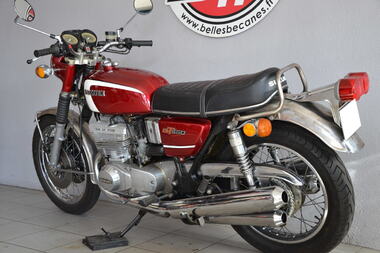 SUZUKI GT550 (14).JPG