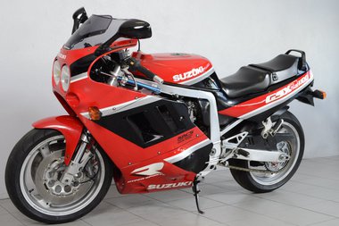Suzuki 1100 GSXR 90 (3)