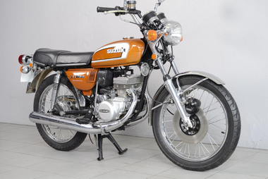 Suzuki 125 GT 1974 (7)