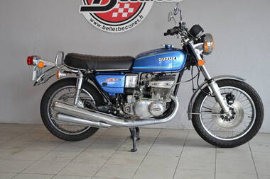 Suzuki 550GT (2)