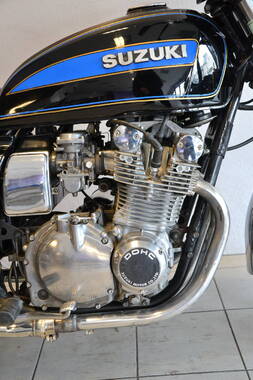 Suzuki GS1000G (10)