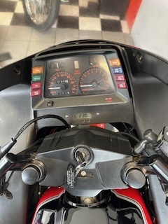 SUZUKI GSX1100EF (10)