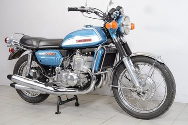 Suzuki GT 750 J (9)