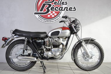 Triumph T100 (7)