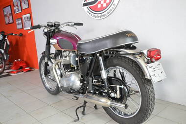 Triumph T120R (16)