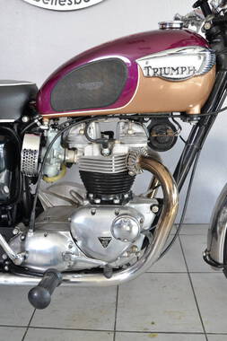 Triumph T120R (23)