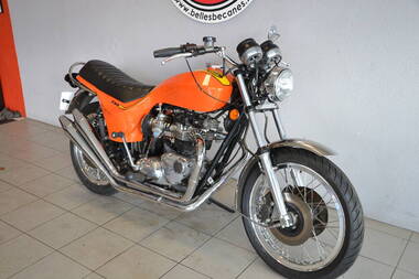 Triumph T140 Hurricane evocation (11)