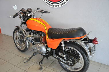 Triumph T140 Hurricane evocation (5)