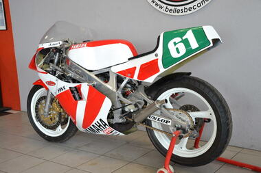 YAMAHA TZ250 (2).JPG