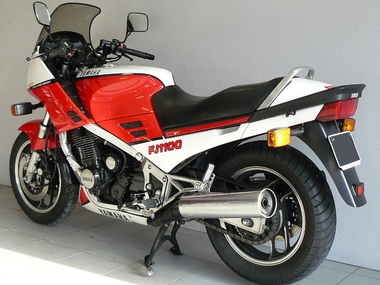 Yamaha 1100 FJ (8)