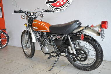 Yamaha DT250 (3)