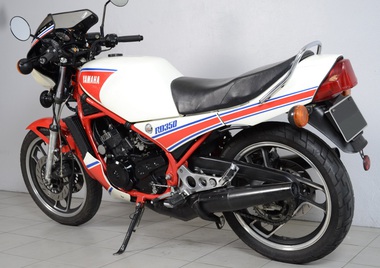 Yamaha RDLC 350 31K