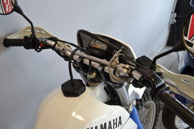 Yamaha TT350 bleue (15)