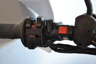 YAMAHA TT350 rouge (11)