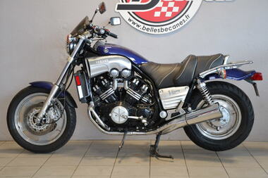 Yamaha Vmax 1200 (12)