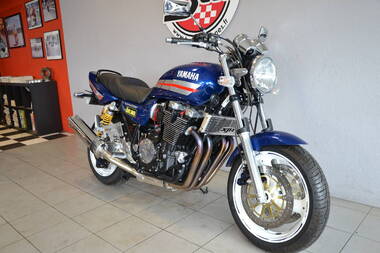 Yamaha XJR 1200 Sarron (13)