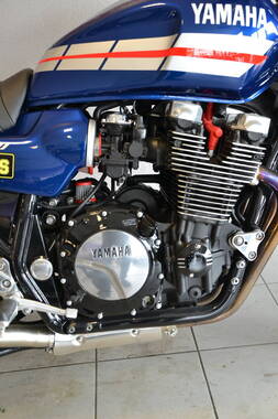 Yamaha XJR 1200 Sarron (15)