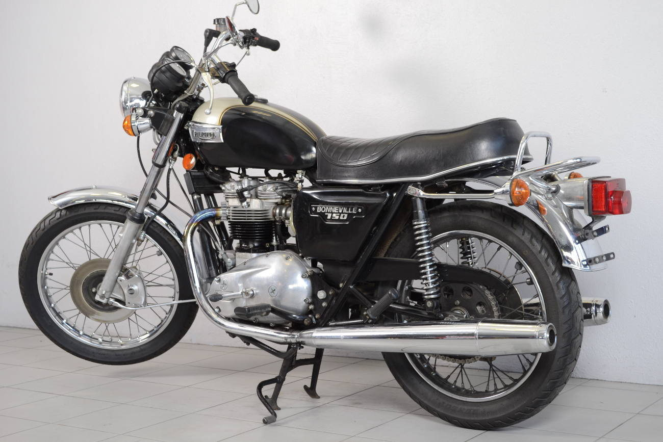 Triumph T140 E (2)