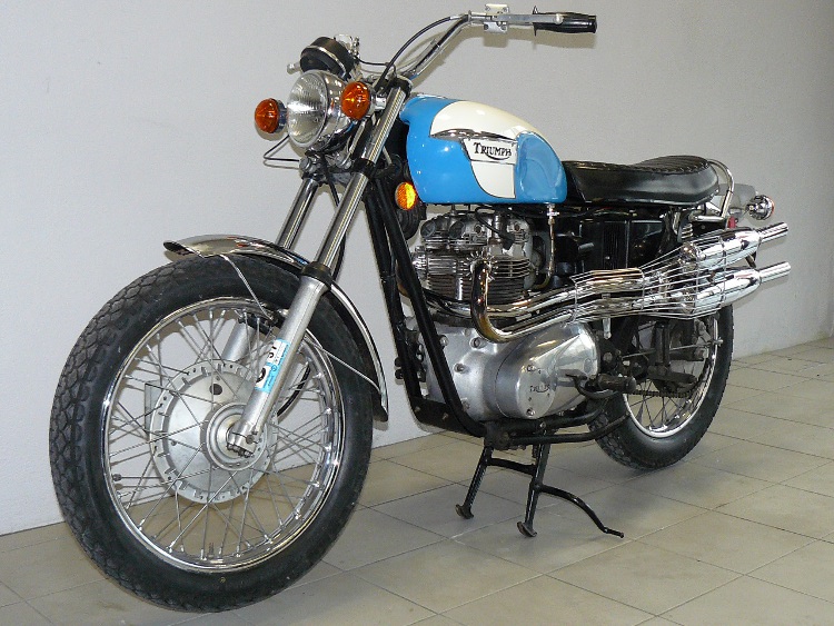 Triumph TRC6 (3)