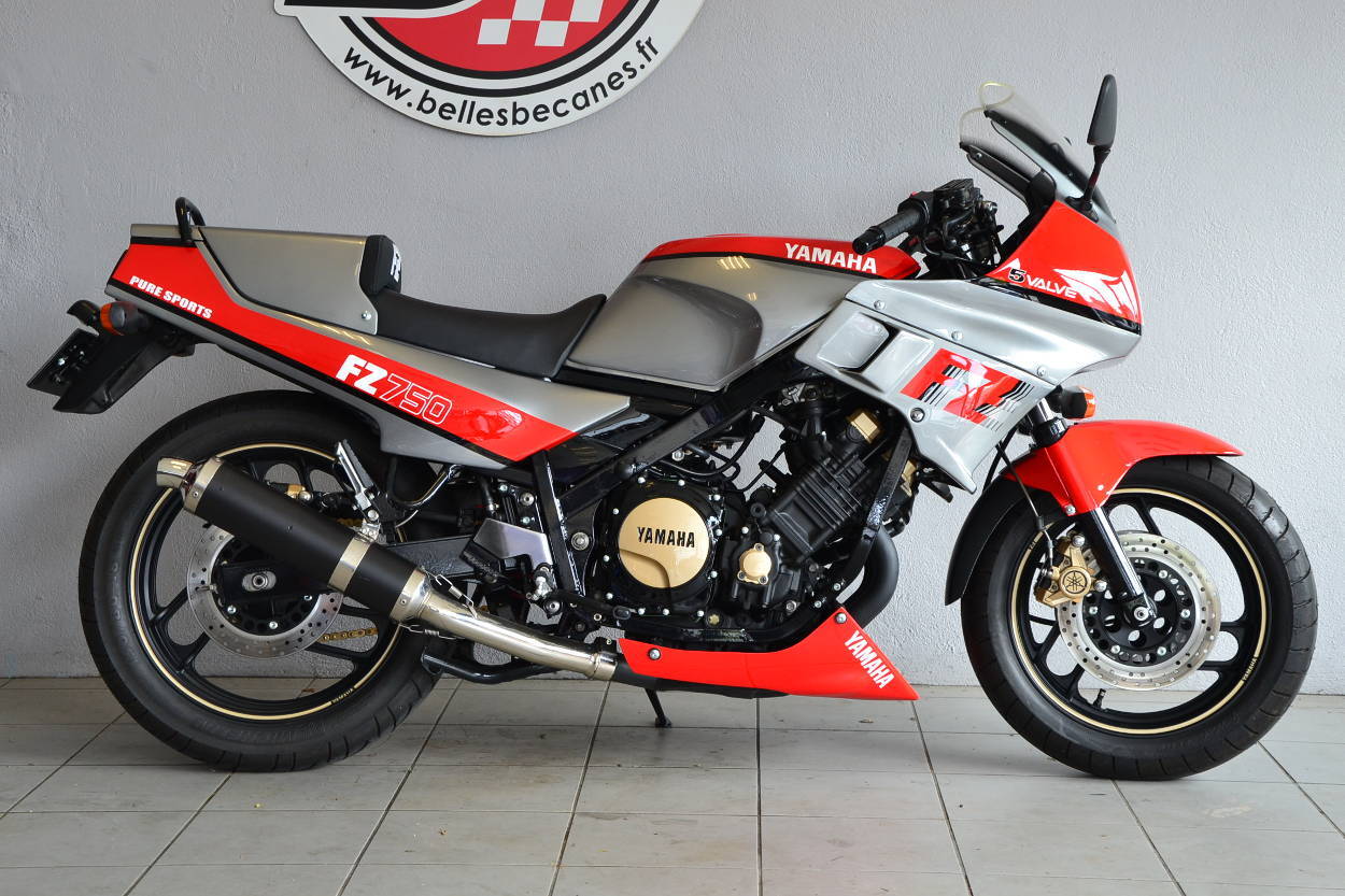 Yamaha FZ 750 (13)