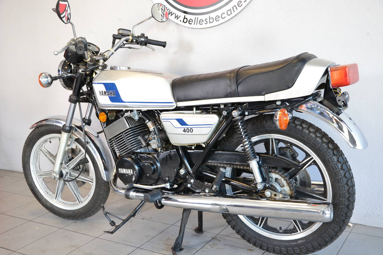 Yamaha RD400 (3)