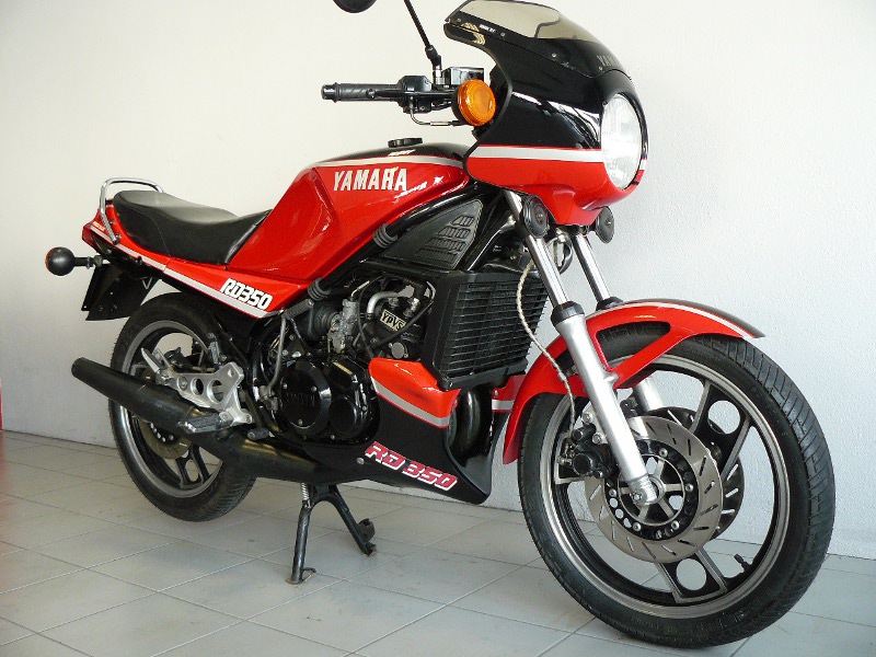 Yamaha RDLC 350 31K (8)